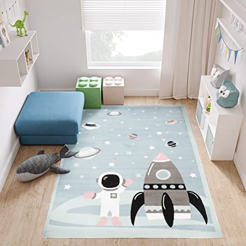 TAPISO Baby Teppich Kinderteppich Kurzflor Blau Grau Taupe Schwarz Weiß Rosa Rakete Kosmonaut...