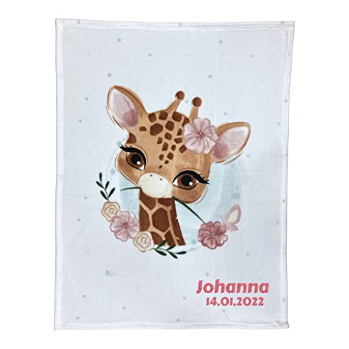 Wolimbo Babydecke mit Namen personalisiert - Motiv Giraffe weiß - Besticktes Geschenk für Mädchen...
