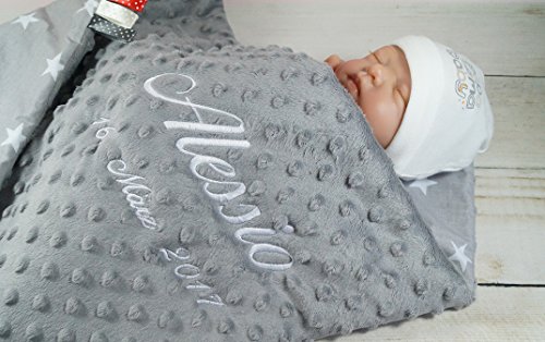 Babydecke mit Namen und Datum bestickt MINKY Baumwolle Füllung personalisiert (Grau - Sternen 4)